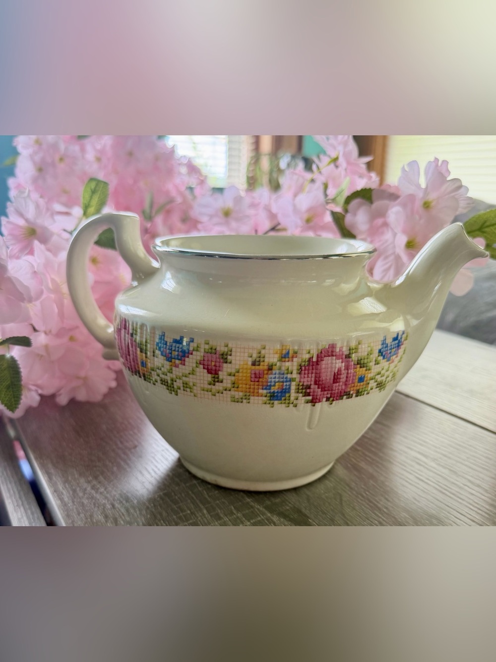 Circa 1950s Harker HOTOVEN Cookware Rose Needlepoint Pattern Teapot Silver Trim